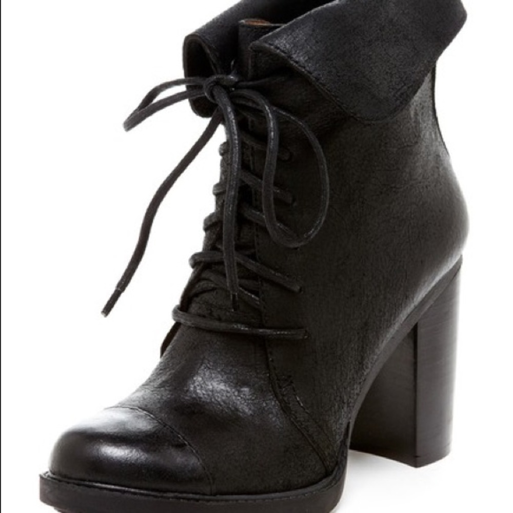 Nine West Lace Up Bootie Ditcha